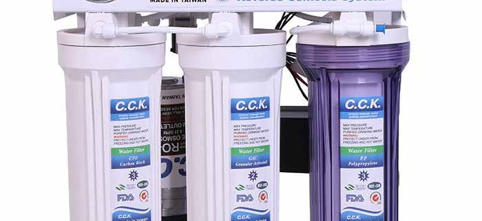 کدام دستگاه تصفیه آب خانگی برای غرب و شرق تهران بهتر است