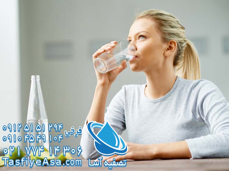 روزانه چقدر آب بنوشیم بخوریم